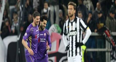جازيتا: صلاح وجوميز يقودان هجوم فيورنتينا أمام يوفنتوس